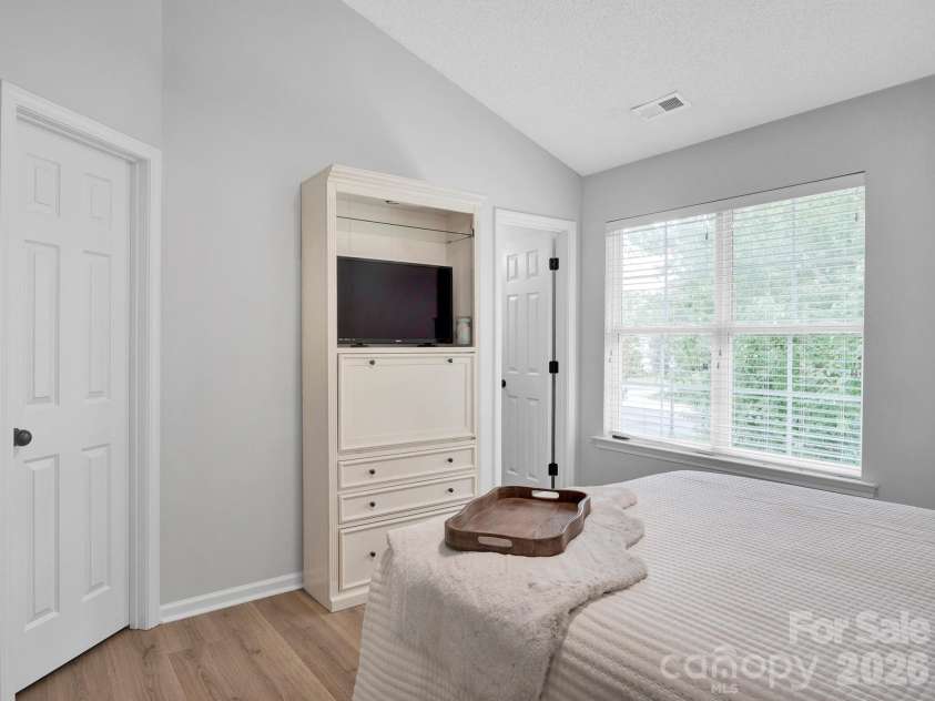 12246 Savannah Garden Drive, Charlotte, NC 28273.  MLS# CAR4411672, YatesRealty ID 42713. 