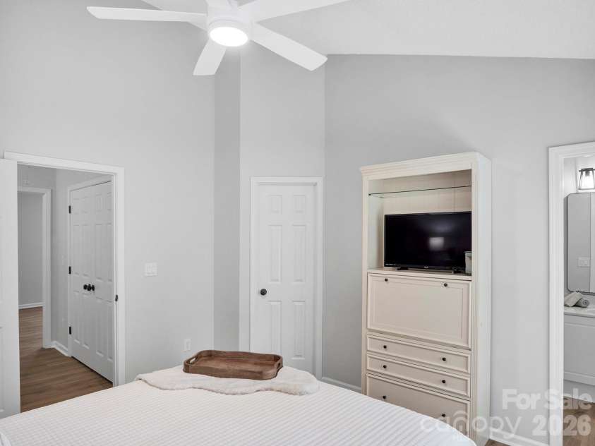 12246 Savannah Garden Drive, Charlotte, NC 28273.  MLS# CAR4411672, YatesRealty ID 42713. 