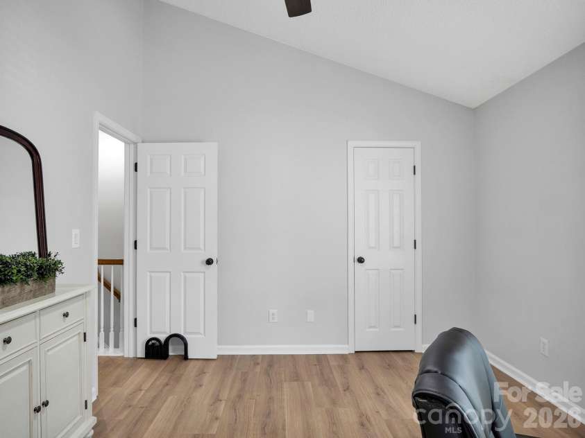 12246 Savannah Garden Drive, Charlotte, NC 28273.  MLS# CAR4411672, YatesRealty ID 42713. 