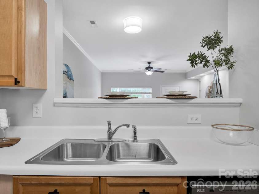 12246 Savannah Garden Drive, Charlotte, NC 28273.  MLS# CAR4411672, YatesRealty ID 42713. 