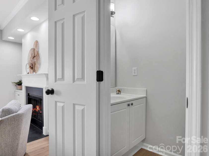 12246 Savannah Garden Drive, Charlotte, NC 28273.  MLS# CAR4411672, YatesRealty ID 42713. 