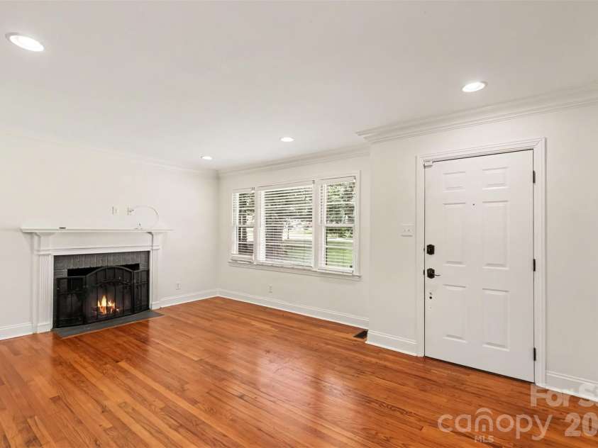 1819 Lumpkin Circle, Rock Hill, SC 29732.  MLS# CAR4411491, YatesRealty ID 42714. 