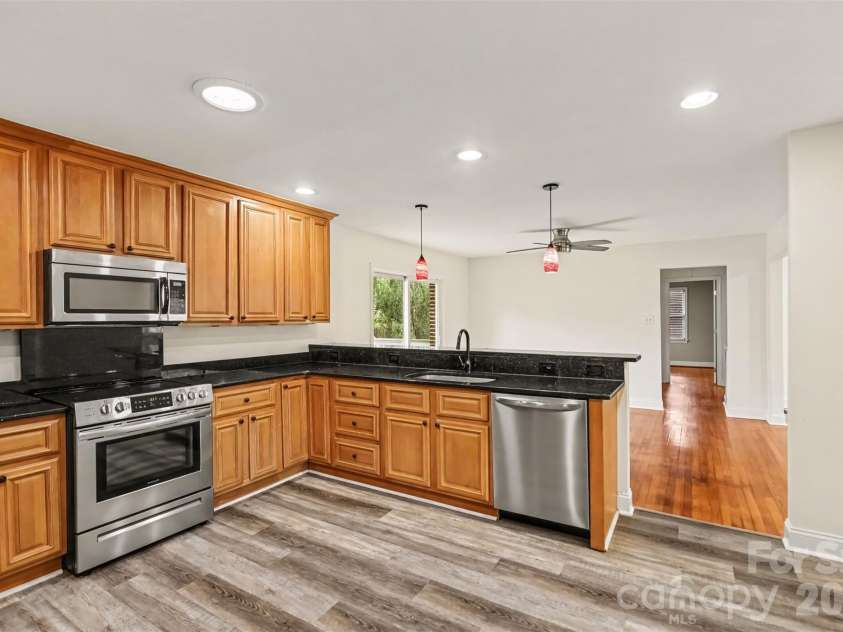 1819 Lumpkin Circle, Rock Hill, SC 29732.  MLS# CAR4411491, YatesRealty ID 42714. 