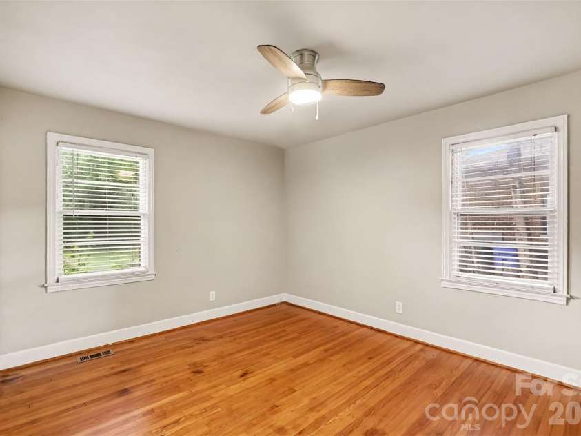 1819 Lumpkin Circle, Rock Hill, SC 29732.  MLS# CAR4411491, YatesRealty ID 42714. 