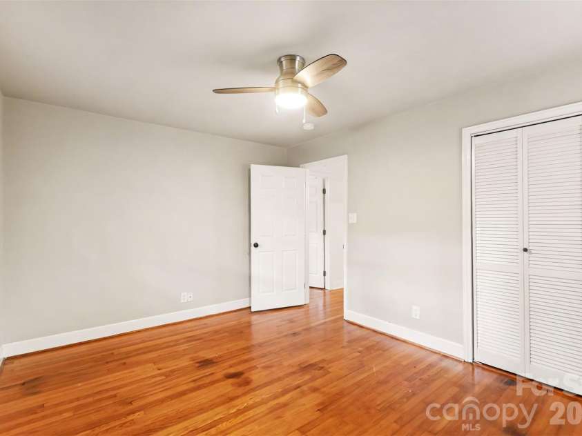 1819 Lumpkin Circle, Rock Hill, SC 29732.  MLS# CAR4411491, YatesRealty ID 42714. 