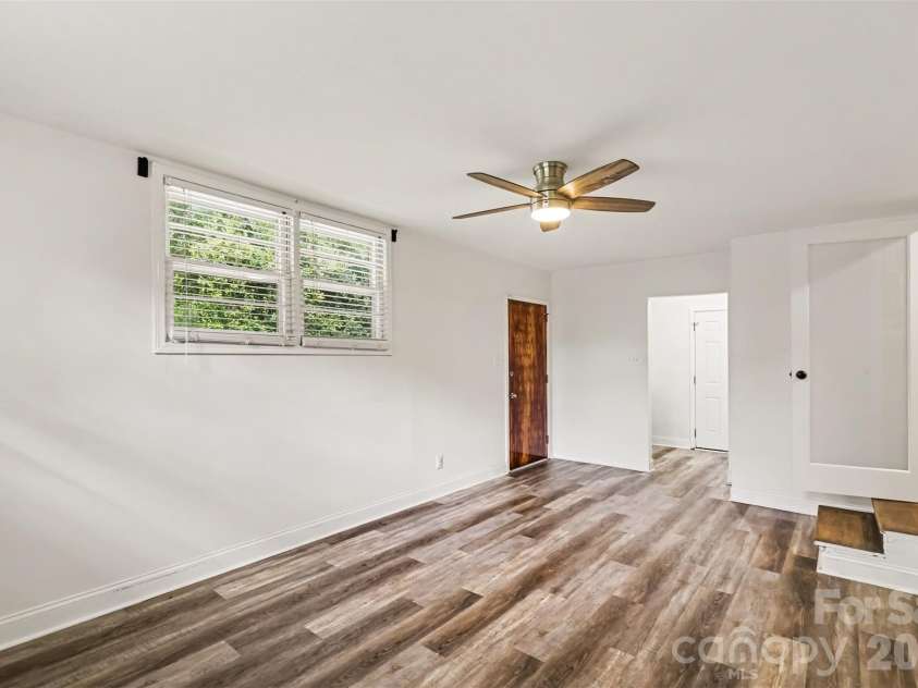 1819 Lumpkin Circle, Rock Hill, SC 29732.  MLS# CAR4411491, YatesRealty ID 42714. 