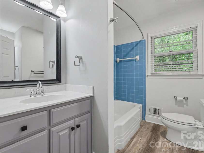 1819 Lumpkin Circle, Rock Hill, SC 29732.  MLS# CAR4411491, YatesRealty ID 42714. 