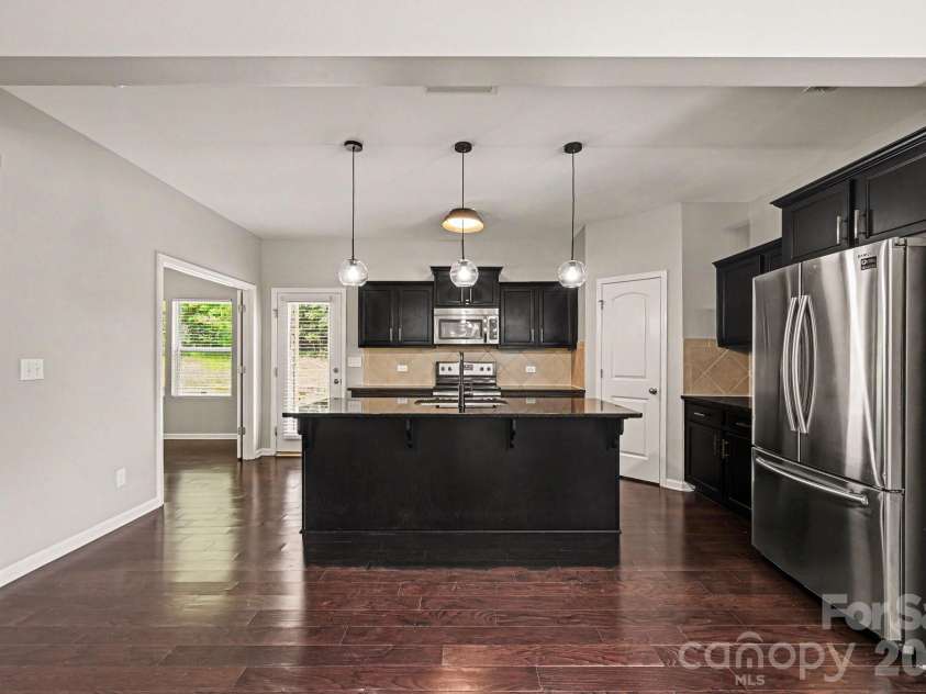 2027 Eddie Massey Lane, Rock Hill, SC 29730.  MLS# CAR4410604, YatesRealty ID 42716. 