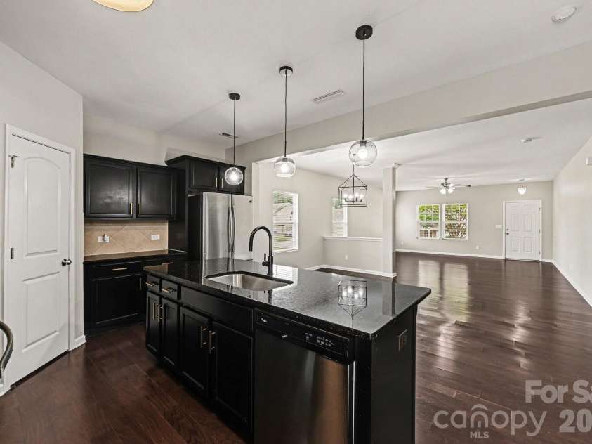 2027 Eddie Massey Lane, Rock Hill, SC 29730.  MLS# CAR4410604, YatesRealty ID 42716. 