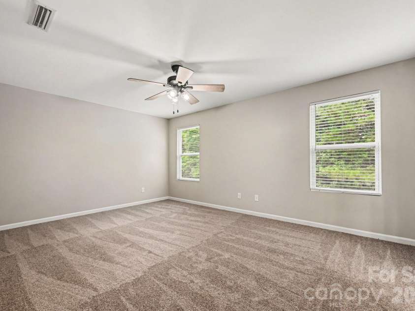 2027 Eddie Massey Lane, Rock Hill, SC 29730.  MLS# CAR4410604, YatesRealty ID 42716. 