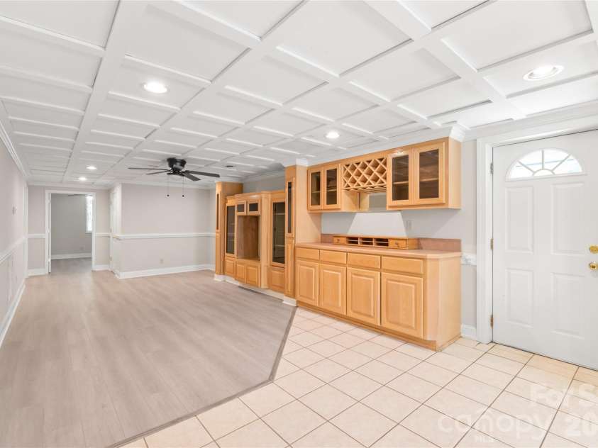 7308 Quail Ridge Drive, Charlotte, NC 28226.  MLS# CAR4405785, YatesRealty ID 42718. 