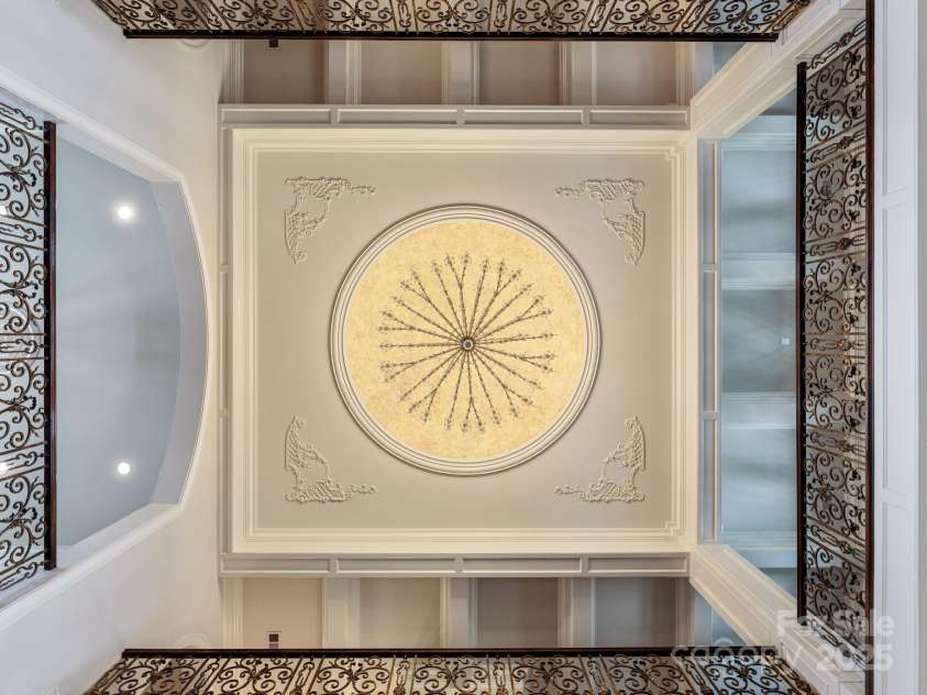 423 Oakmont Lane, Waxhaw, NC 28173.  MLS# CAR4177308, YatesRealty ID 4272. 6' Mother Terese Chandelier