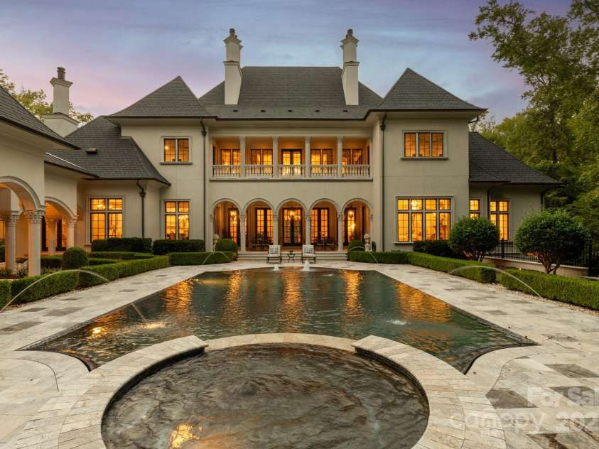 423 Oakmont Lane, Waxhaw, NC 28173.  MLS# CAR4177308, YatesRealty ID 4272. 