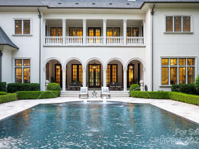 423 Oakmont Lane, Waxhaw, NC 28173.  MLS# CAR4177308, YatesRealty ID 4272. 