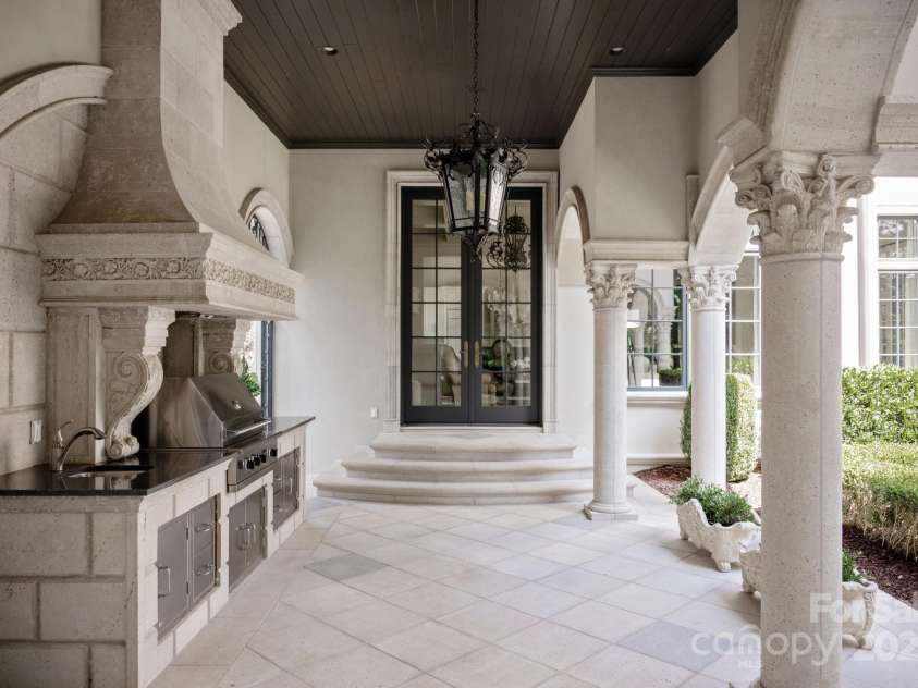 423 Oakmont Lane, Waxhaw, NC 28173.  MLS# CAR4177308, YatesRealty ID 4272. 