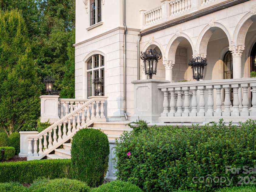 423 Oakmont Lane, Waxhaw, NC 28173.  MLS# CAR4177308, YatesRealty ID 4272. 