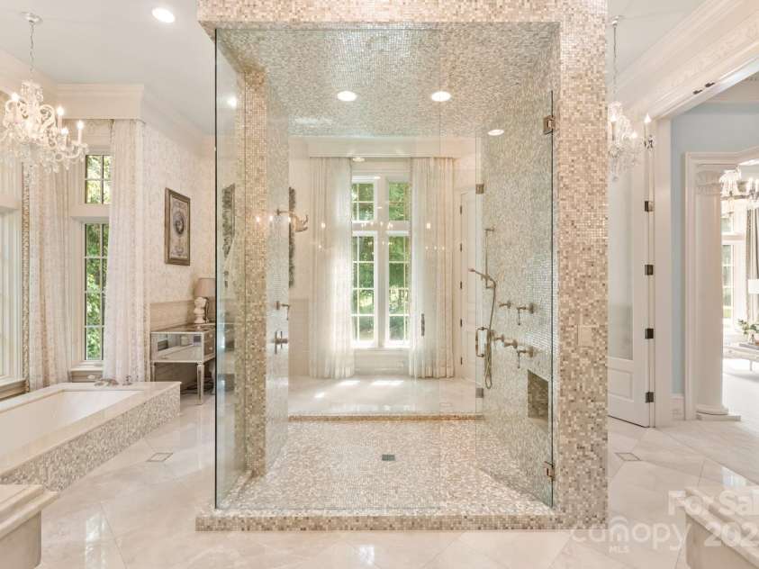 423 Oakmont Lane, Waxhaw, NC 28173.  MLS# CAR4177308, YatesRealty ID 4272. 