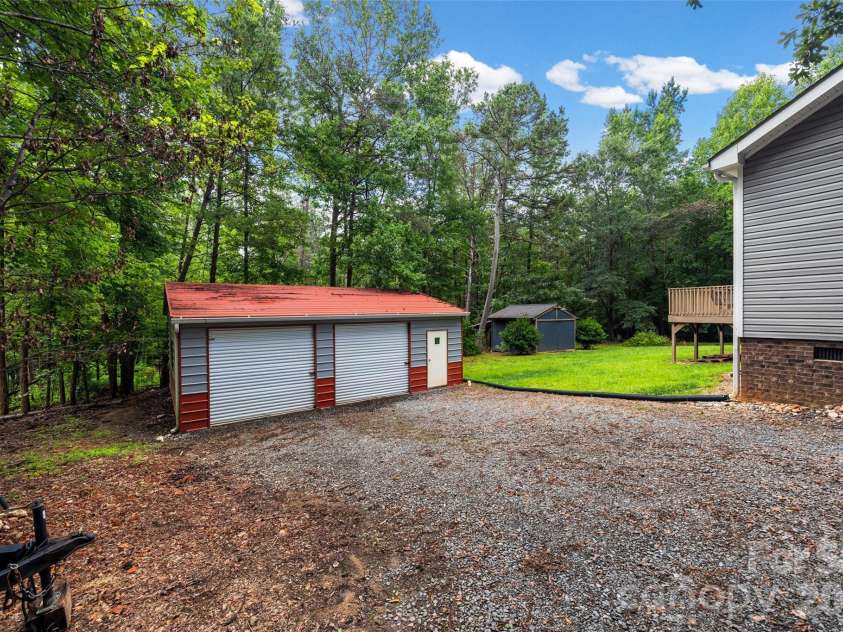1177 Galway Lane, Clover, SC 29710.  MLS# CAR4411021, YatesRealty ID 42720. 24x30 Garage