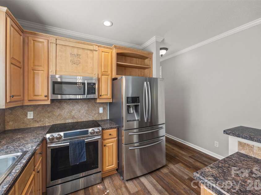1177 Galway Lane, Clover, SC 29710.  MLS# CAR4411021, YatesRealty ID 42720. 