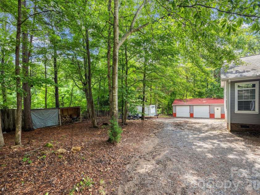 1177 Galway Lane, Clover, SC 29710.  MLS# CAR4411021, YatesRealty ID 42720. 