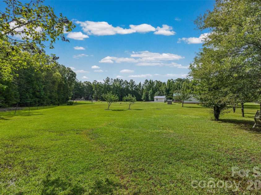 6860 Mandarin Drive, Rock Hill, SC 29732.  MLS# CAR4412258, YatesRealty ID 42721. 