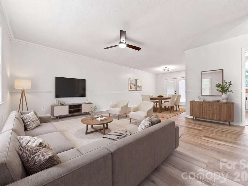 1257 Canseco Lane, Hickory, NC 28602.  MLS# CAR4412004, YatesRealty ID 42722. Virtually Staged