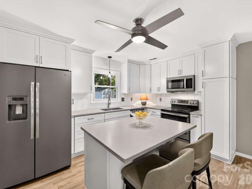 1101 Lightwood Drive, Matthews, NC 28105.  MLS# CAR4406930, YatesRealty ID 42723. 