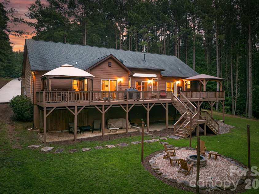 2079 Dockside Place, Connelly Springs, NC 28612.  MLS# CAR4409050, YatesRealty ID 42724. 