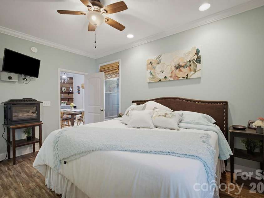 2079 Dockside Place, Connelly Springs, NC 28612.  MLS# CAR4409050, YatesRealty ID 42724. 