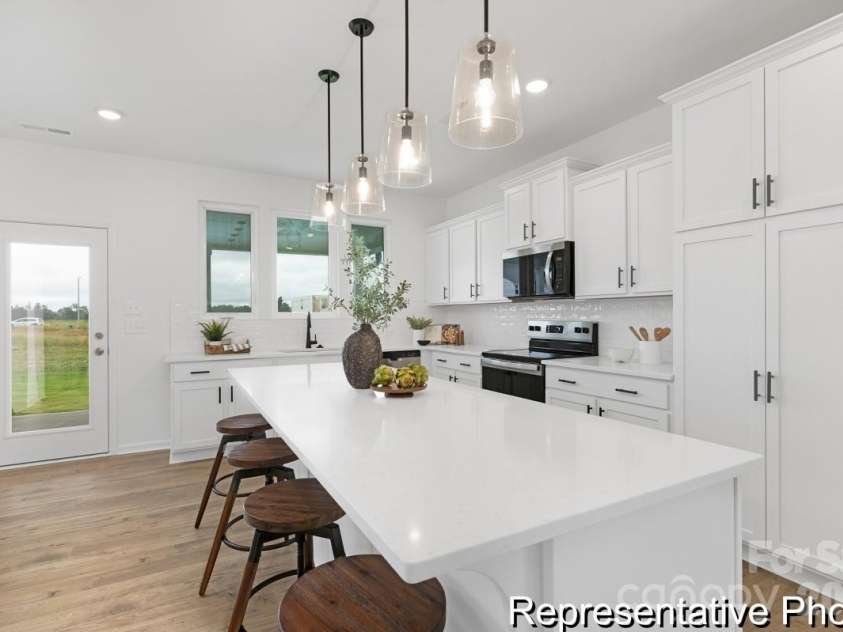 124 Pembroke Way, Albemarle, NC 28001.  MLS# CAR4412953, YatesRealty ID 42725. 