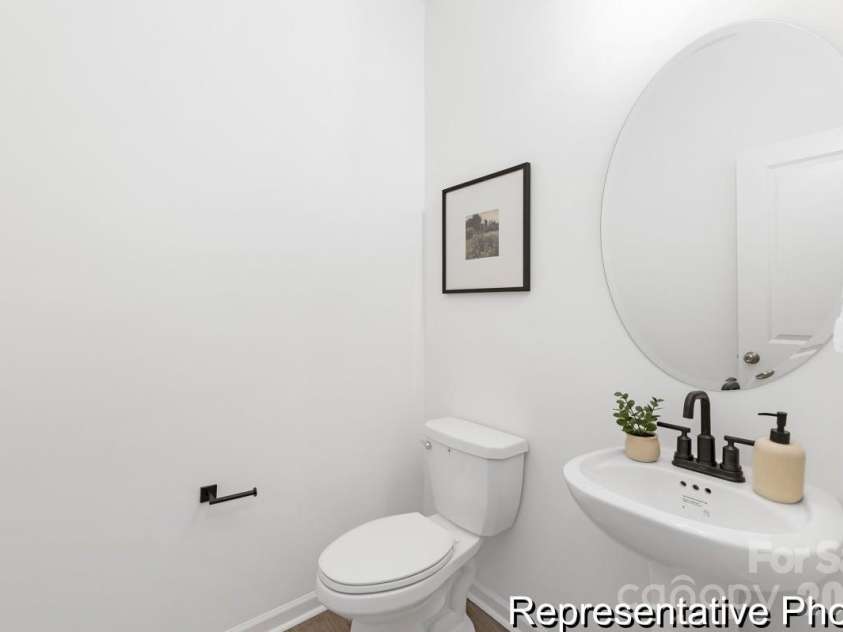 124 Pembroke Way, Albemarle, NC 28001.  MLS# CAR4412953, YatesRealty ID 42725. 