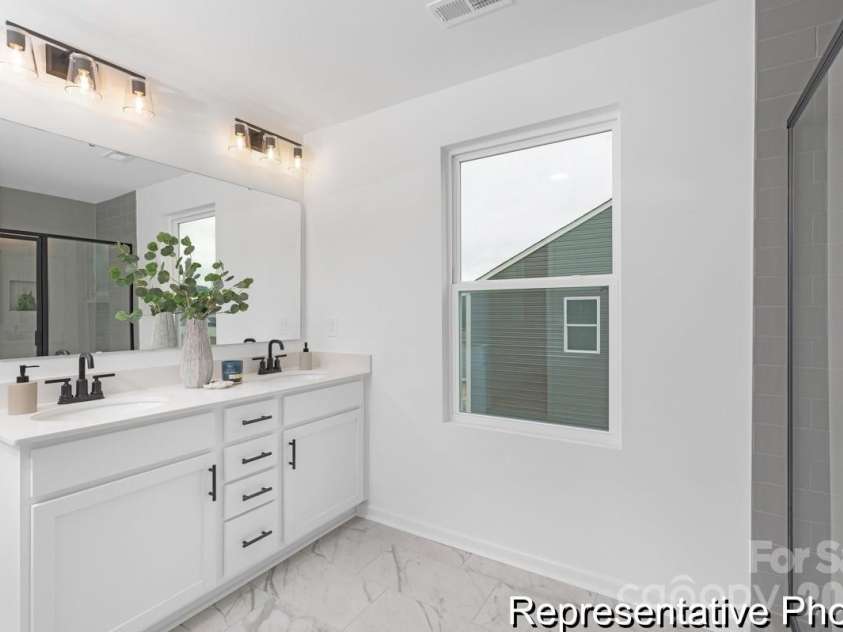 124 Pembroke Way, Albemarle, NC 28001.  MLS# CAR4412953, YatesRealty ID 42725. 