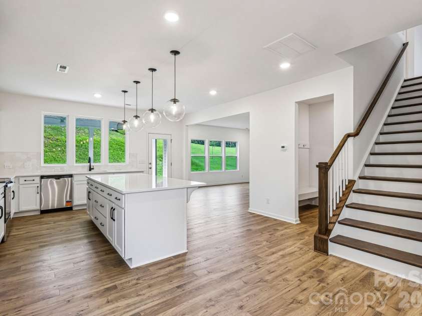 124 Pembroke Way, Albemarle, NC 28001.  MLS# CAR4412953, YatesRealty ID 42725. 
