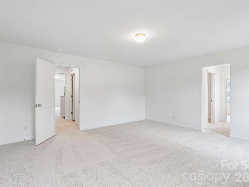 124 Pembroke Way, Albemarle, NC 28001.  MLS# CAR4412953, YatesRealty ID 42725. 