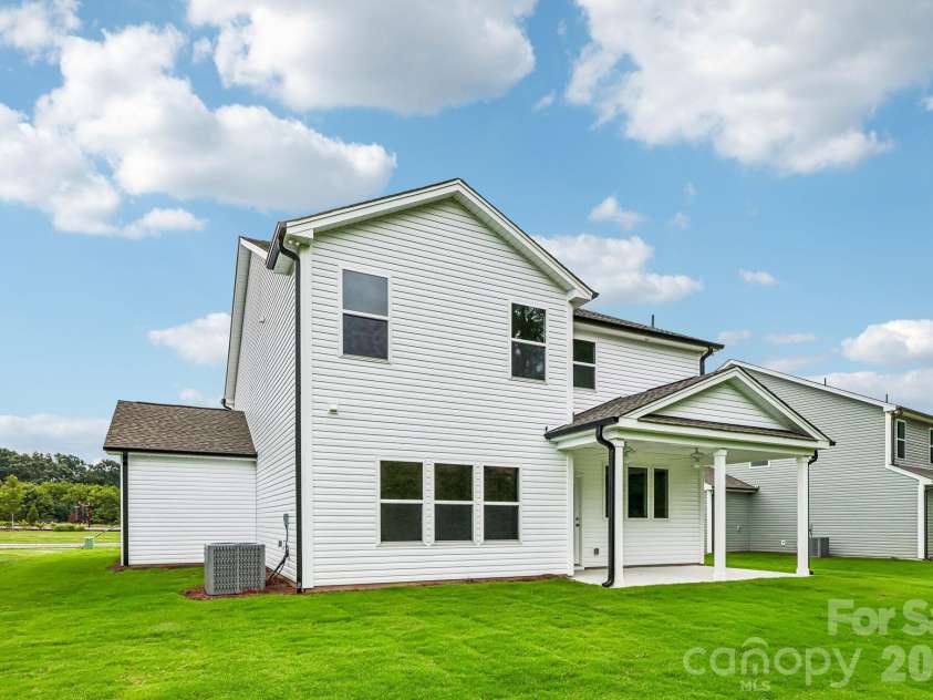 124 Pembroke Way, Albemarle, NC 28001.  MLS# CAR4412953, YatesRealty ID 42725. 