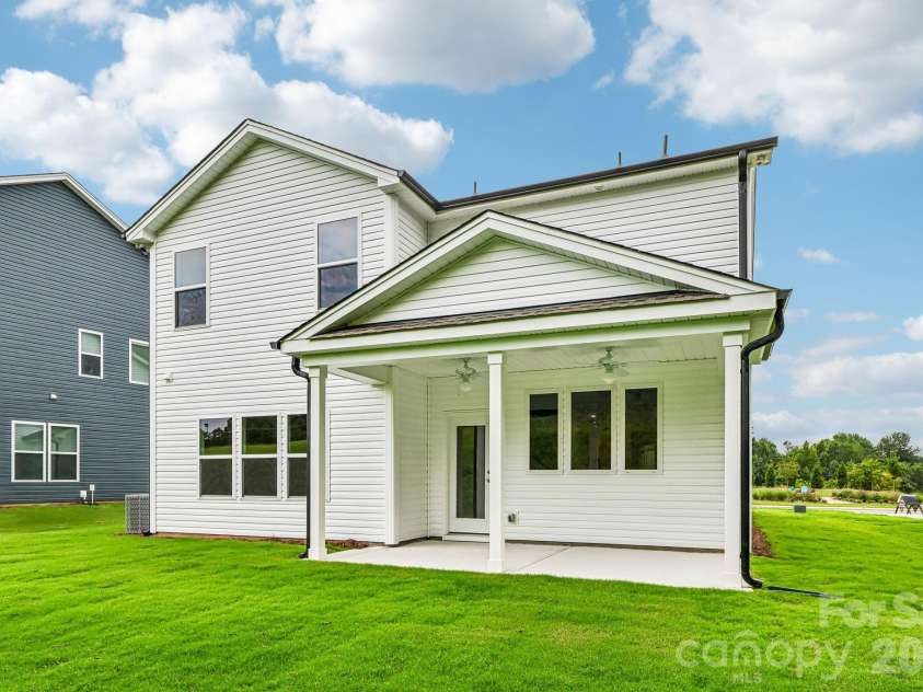 124 Pembroke Way, Albemarle, NC 28001.  MLS# CAR4412953, YatesRealty ID 42725. 