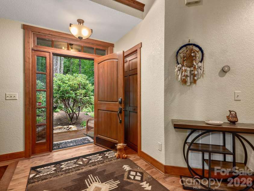 352 Celo Cove Drive, Burnsville, NC 28714.  MLS# CAR4405839, YatesRealty ID 42727. 