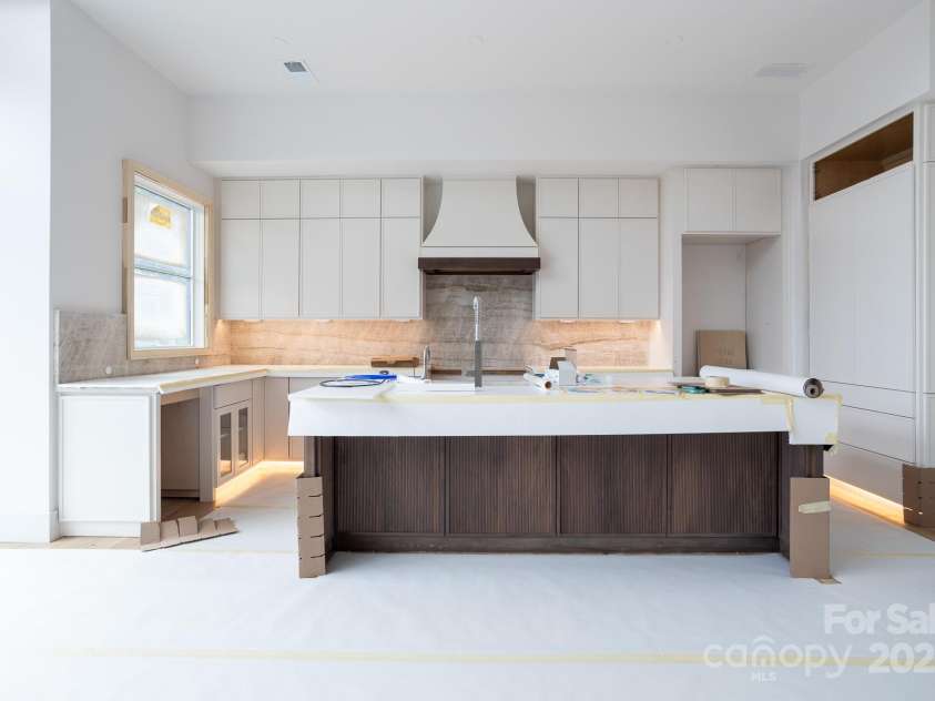 419 South Street, Davidson, NC 28036.  MLS# CAR4183943, YatesRealty ID 4273. 