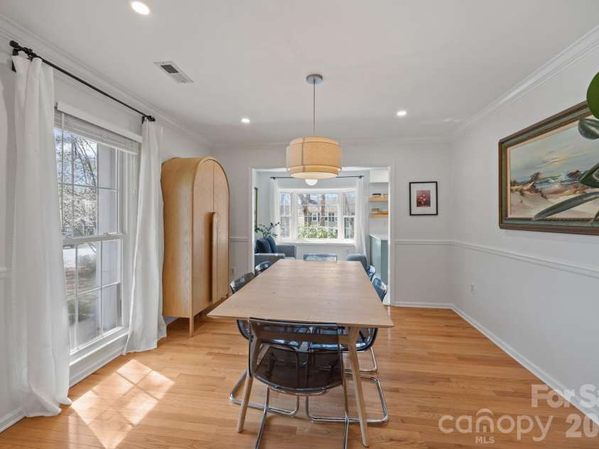 4326 Saxonbury Way, Charlotte, NC 28269.  MLS# CAR4356115, YatesRealty ID 4273. 