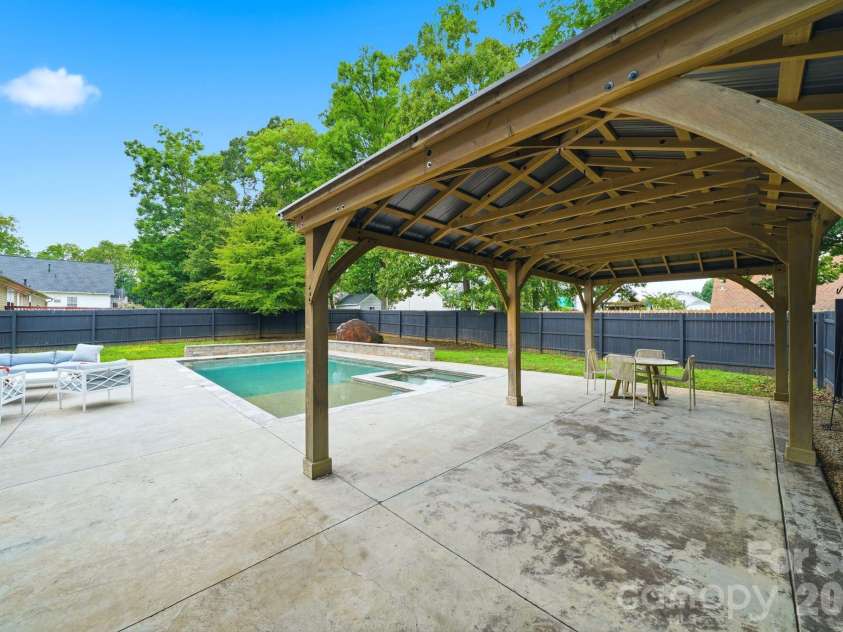 1556 Meadow Glen Lane, Rock Hill, SC 29730.  MLS# CAR4411798, YatesRealty ID 42731. 