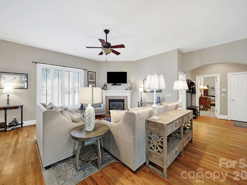 3328 Richards Crossing, Fort Mill, SC 29708.  MLS# CAR4401571, YatesRealty ID 42732. 