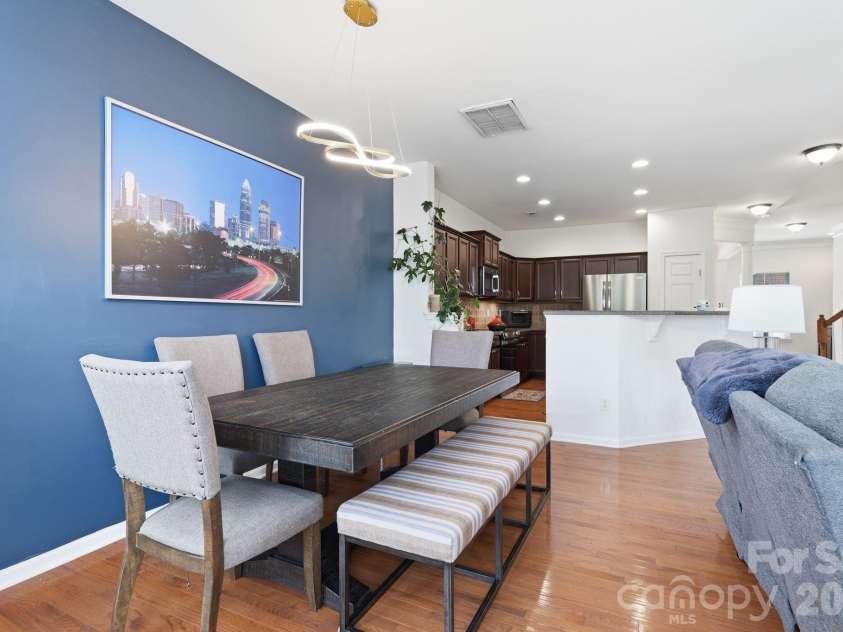 9945 Kings Parade Boulevard, Charlotte, NC 28273.  MLS# CAR4401328, YatesRealty ID 42735. 