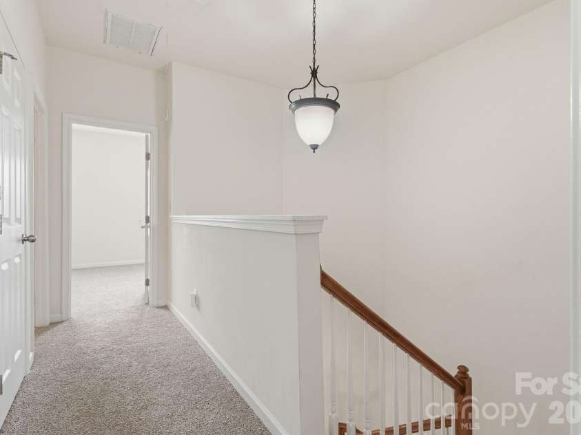9945 Kings Parade Boulevard, Charlotte, NC 28273.  MLS# CAR4401328, YatesRealty ID 42735. 