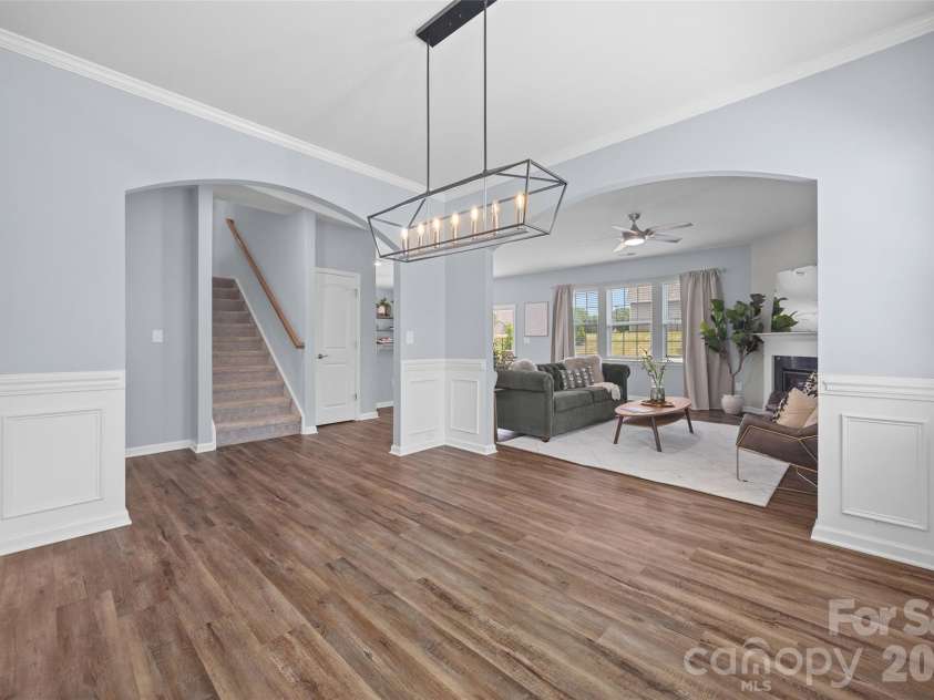 2022 Napa Valley Drive, Waxhaw, NC 28173.  MLS# CAR4417002, YatesRealty ID 42736. 