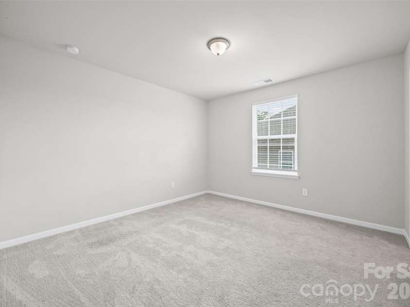 2022 Napa Valley Drive, Waxhaw, NC 28173.  MLS# CAR4417002, YatesRealty ID 42736. 