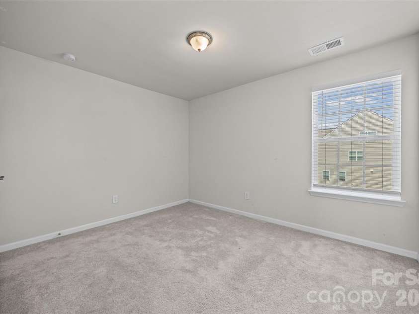 2022 Napa Valley Drive, Waxhaw, NC 28173.  MLS# CAR4417002, YatesRealty ID 42736. 