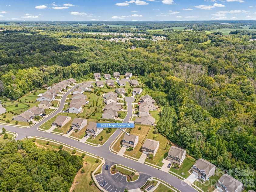 2022 Napa Valley Drive, Waxhaw, NC 28173.  MLS# CAR4417002, YatesRealty ID 42736. 