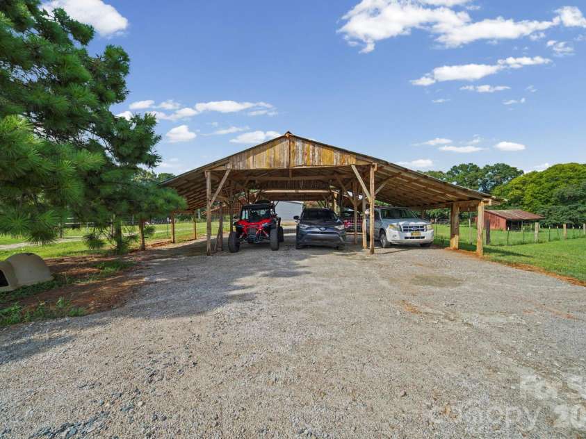 6311 Old Pageland Marshville Road, Marshville, NC 28103.  MLS# CAR4410392, YatesRealty ID 42737. 