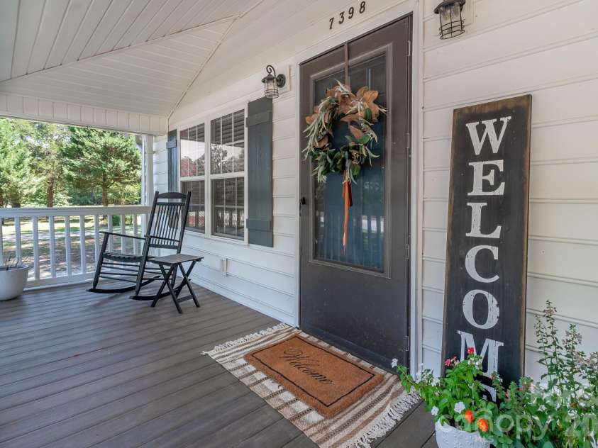7398 Old Jefferson Highway, Kershaw, SC 29067.  MLS# CAR4410558, YatesRealty ID 42739. 