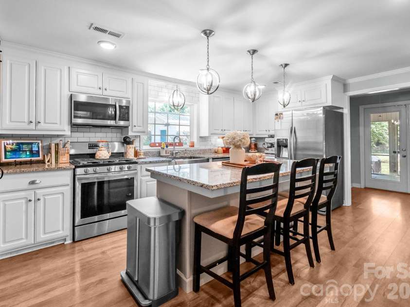 7398 Old Jefferson Highway, Kershaw, SC 29067.  MLS# CAR4410558, YatesRealty ID 42739. 